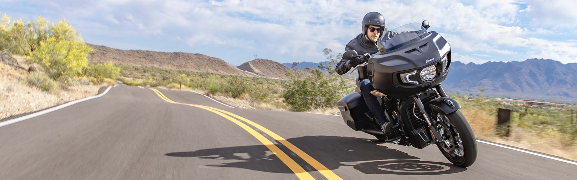 Noir sur Noir sur Noir.